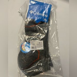 Columbia Men’s socks—NWT